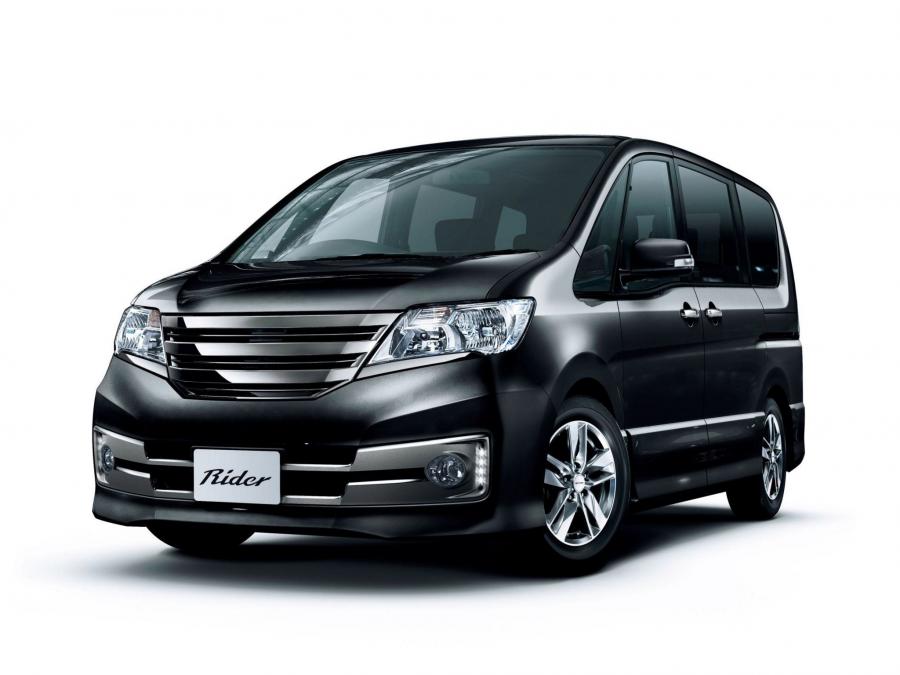  Nissan Serena Rider Black Line by Autech 2011 года  (фото 5 из 5)